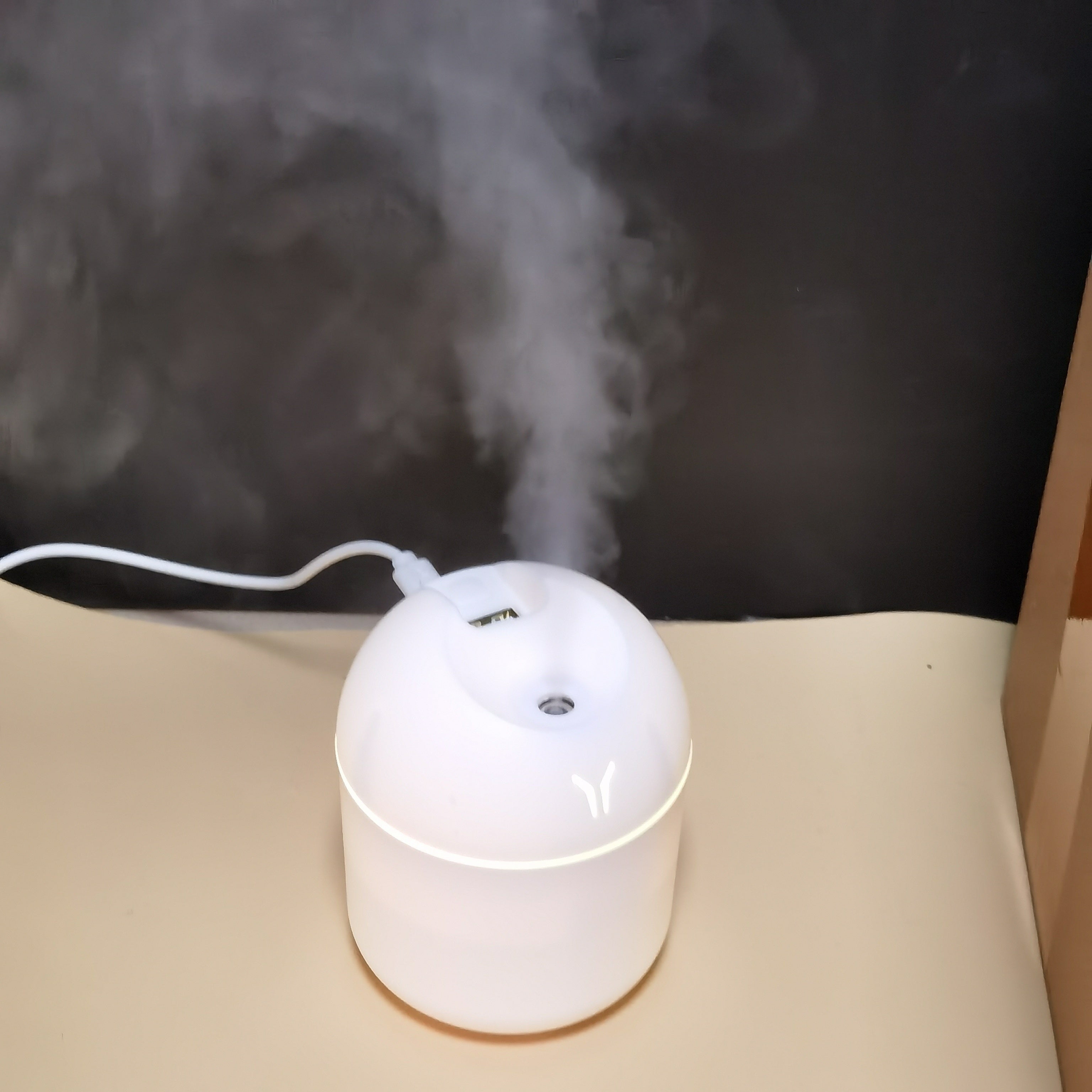 1pc Aroma Diffuser& Humidifier with Cold Mist & Night Light : Can Add Essential Oils As Air Aromatherapy Diffuser, Your Bedroom Fresh & Plants Health!Super Quiet - Ideal for Office, Home, Large Bedroom